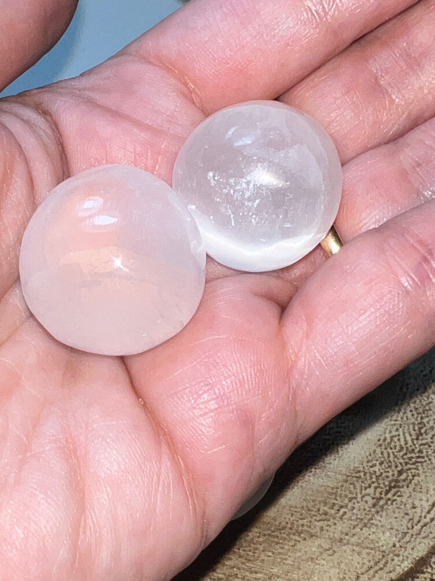 Esfera de Selenita pequeñas (vídeo)